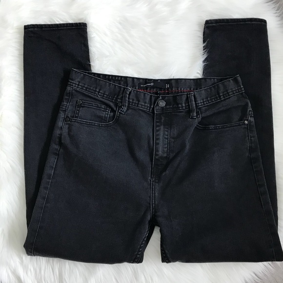 tapered carrot jeans